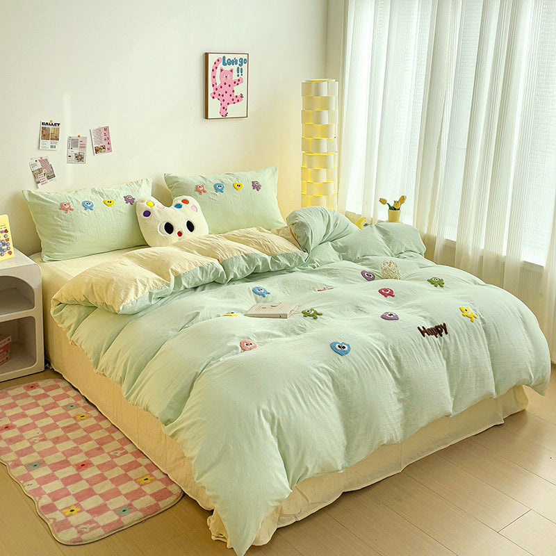 4-piece Bedding Set with Cute Embroidery  Pure Cotton Sheets and Quilt Covers BS0002