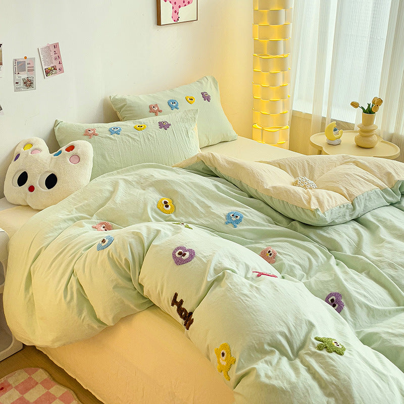4-piece Bedding Set with Cute Embroidery  Pure Cotton Sheets and Quilt Covers BS0002